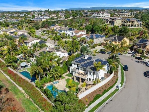 6777 Lonicera, Carlsbad CA 92011