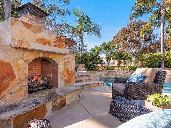 6777 Lonicera, Carlsbad CA 92011
