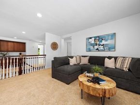 6777 Lonicera, Carlsbad CA 92011