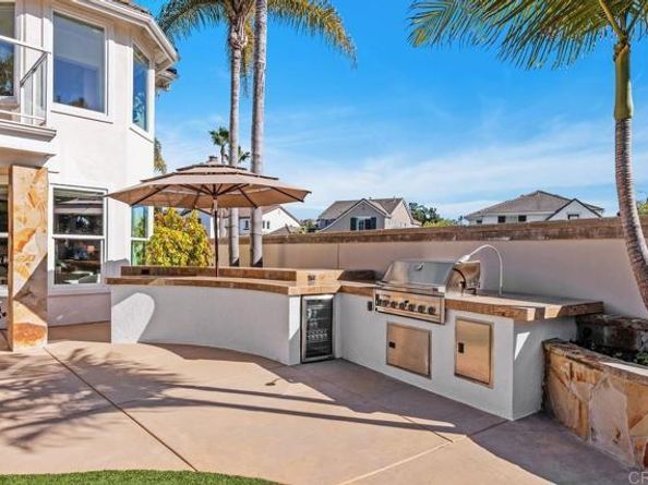 6777 Lonicera, Carlsbad CA 92011