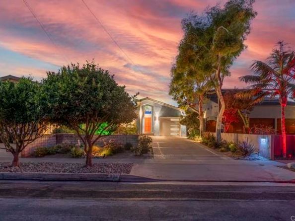 498 Neptune, Encinitas CA 92024