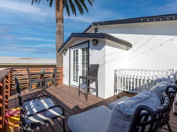 376 Acacia Drive, Carlsbad CA 92008