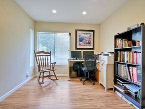 3304 Caminito Eastbluff 143, La Jolla (san Diego) CA 92037
