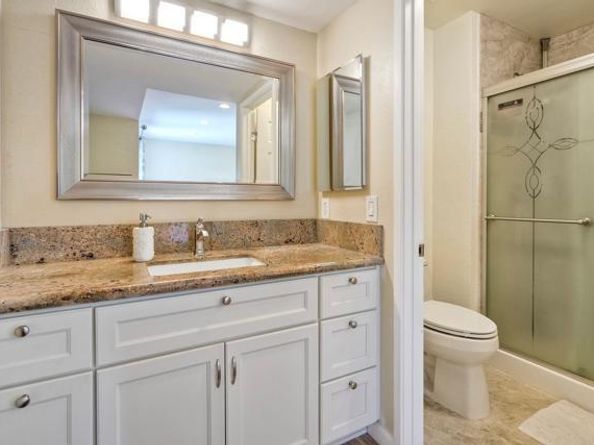 3304 Caminito Eastbluff 143, La Jolla (san Diego) CA 92037