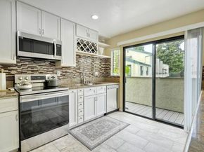 3304 Caminito Eastbluff 143, La Jolla (san Diego) CA 92037