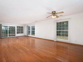 3621 Vista Campana 11, Oceanside CA 92057