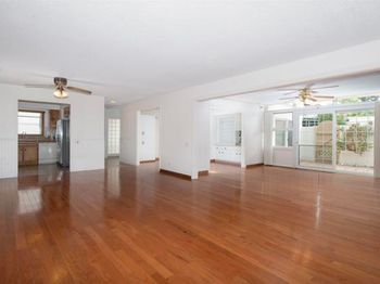 3621 Vista Campana
