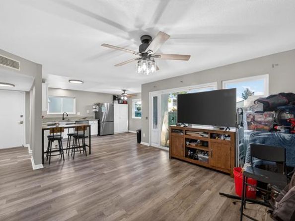 1817 E Grand Ave 11, Escondido CA 92027