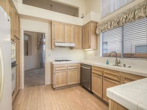 2183 Crest View Glen, Escondido CA 92026