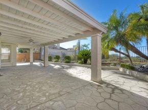 2183 Crest View Glen, Escondido CA 92026