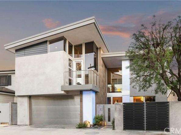 232 Hazel, Corona Del Mar (newport Beach) CA 92625