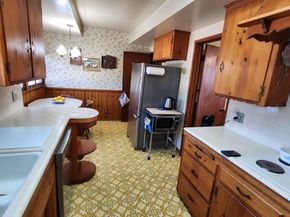 10939 Elinda, Sun Valley (los Angeles) CA 91352