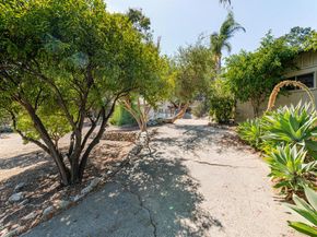 10400 Mcbroom Street, Sunland (los Angeles) CA 91040