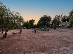 10400 Mcbroom Street, Sunland (los Angeles) CA 91040