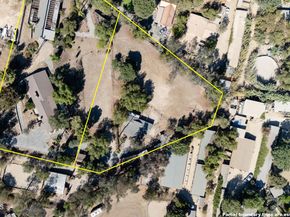 10400 Mcbroom Street, Sunland (los Angeles) CA 91040