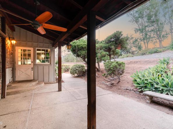 10400 Mcbroom Street, Sunland (los Angeles) CA 91040