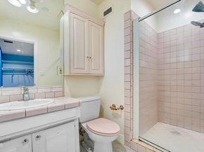 10530 Rubio Avenue, Granada Hills (los Angeles) CA 91344