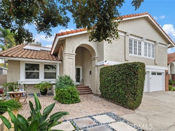 21832 Bass Lake, Lake Forest (el Toro) CA 92630