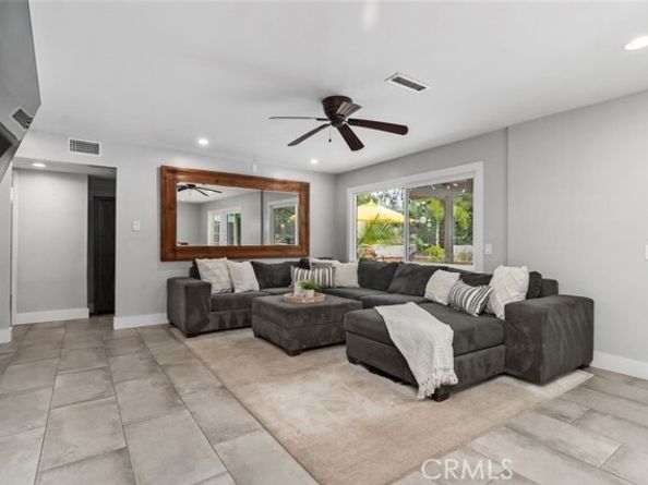 21832 Bass Lake, Lake Forest (el Toro) CA 92630