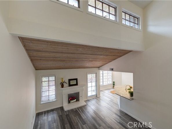 11 Malaga Place, Manhattan Beach CA 90266