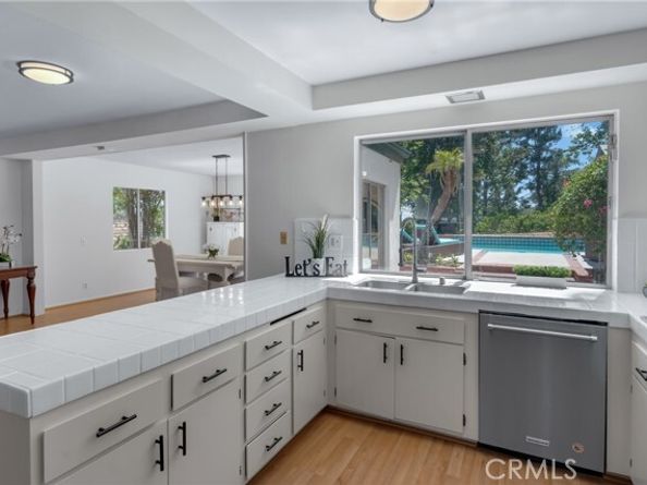 20306 Tau Place, Chatsworth (los Angeles) CA 91311