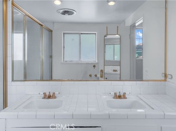 20306 Tau Place, Chatsworth (los Angeles) CA 91311