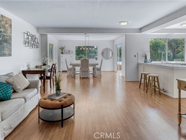 20306 Tau Place, Chatsworth (los Angeles) CA 91311
