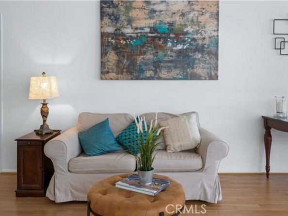 20306 Tau Place, Chatsworth (los Angeles) CA 91311