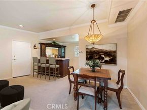 9827 Sylvia Avenue, Northridge (los Angeles) CA 91324