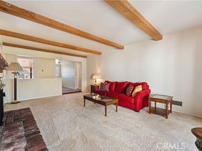 9827 Sylvia Avenue, Northridge (los Angeles) CA 91324