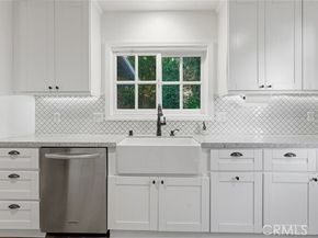 5201 San Feliciano, Woodland Hills (los Angeles) CA 91364