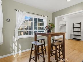 5201 San Feliciano, Woodland Hills (los Angeles) CA 91364