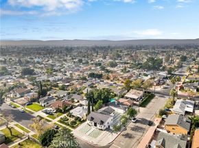 8149 Saint Clair Avenue, North Hollywood (los Angeles) CA 91605