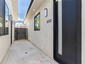 8006 Lloyd Avenue, North Hollywood (los Angeles) CA 91605