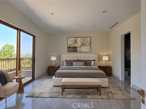 10521 Mary Bell Avenue, Burbank CA 91040
