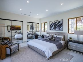 10521 Mary Bell Avenue, Burbank CA 91040