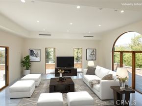 10521 Mary Bell Avenue, Burbank CA 91040