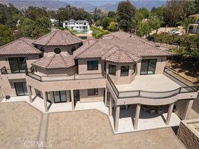 10521 Mary Bell Avenue, Burbank CA 91040