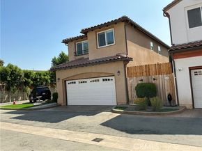 8621 Noble Avenue 4, North Hills (los Angeles) CA 91343