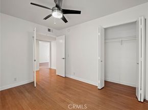 18411 Hatteras Street 138, Tarzana (los Angeles) CA 91356