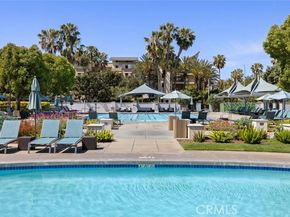 6400 Crescent Park E 111, Los Angeles CA 90094