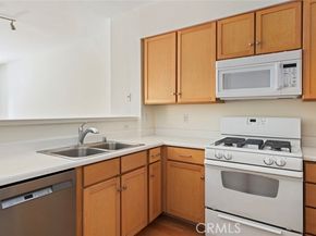 6400 Crescent Park E 111, Los Angeles CA 90094