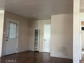 6331 Columbus Avenue, Van Nuys (los Angeles) CA 91411