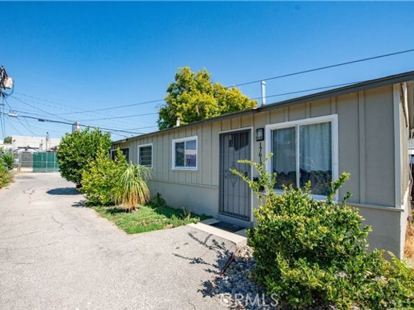 17615 Kingsbury, Granada Hills (los Angeles) CA 91344