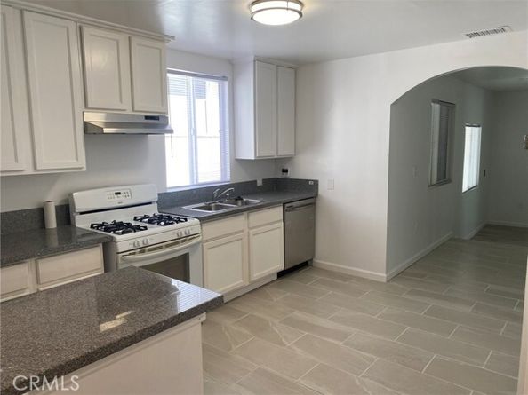 13260 Raven Street, Sylmar (los Angeles) CA 91342