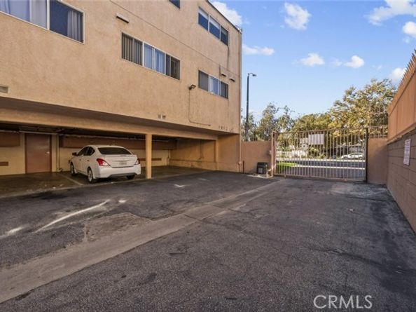 7924 Woodman Avenue 35, Panorama City (los Angeles) CA 91402