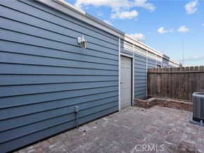 15735 Nordhoff Street 36, North Hills (los Angeles) CA 91343