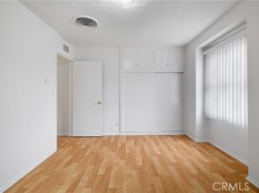 7646 De Soto Avenue, Canoga Park (los Angeles) CA 91304
