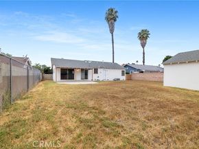 7646 De Soto Avenue, Canoga Park (los Angeles) CA 91304