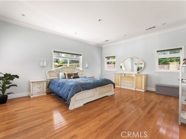 4811 Heaven Avenue, Woodland Hills (los Angeles) CA 91364